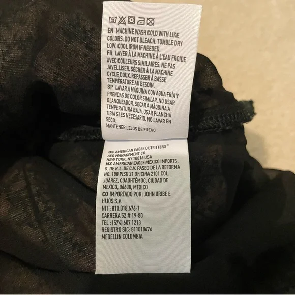 American Eagle floral mini skirt-small like new - Picture 7 of 8